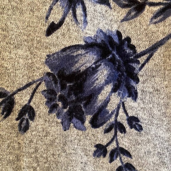 *2/$10  Super Soft Le Chateau Cold Shoulder Top - Picture 3 of 6